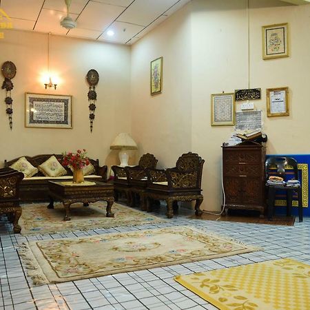 Teratak Ibunda Guest House Kota Bharu Kültér fotó