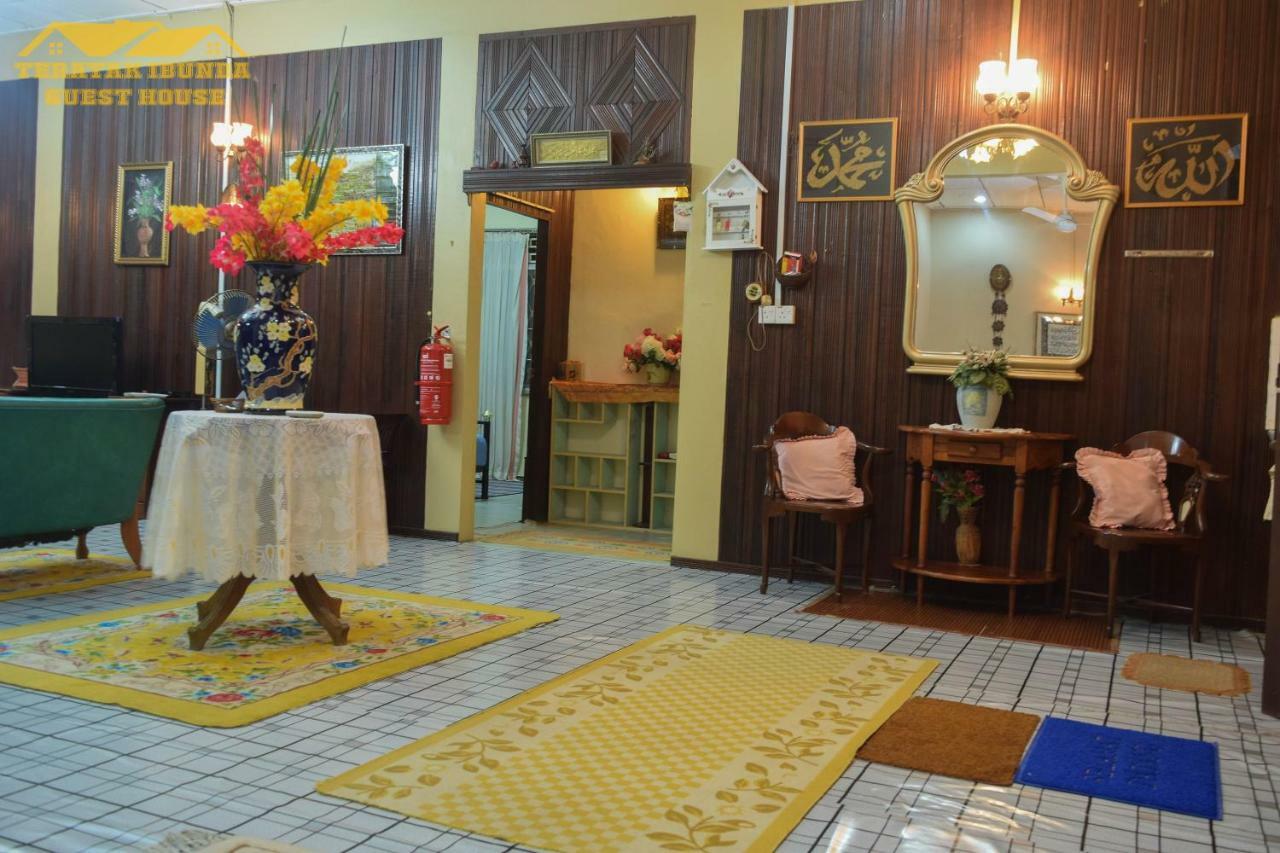 Teratak Ibunda Guest House Kota Bharu Kültér fotó